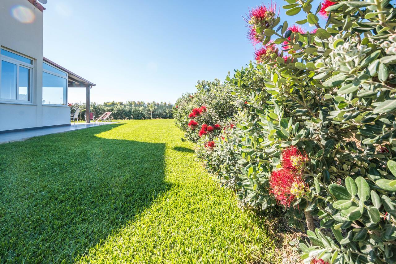 לסקארי Villa Pasquale...Immersa Nella Tranquillita' מראה חיצוני תמונה